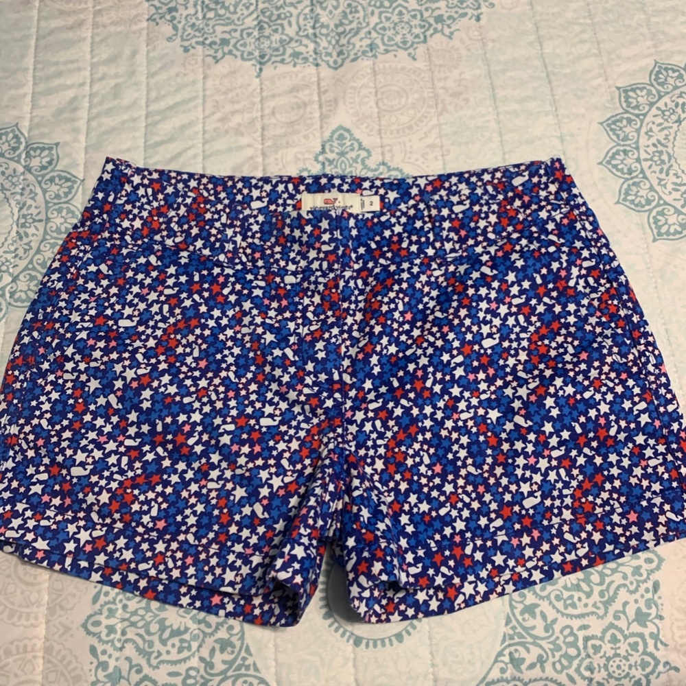 Vineyard Vines Blue Red White Star Print Women’s Shorts